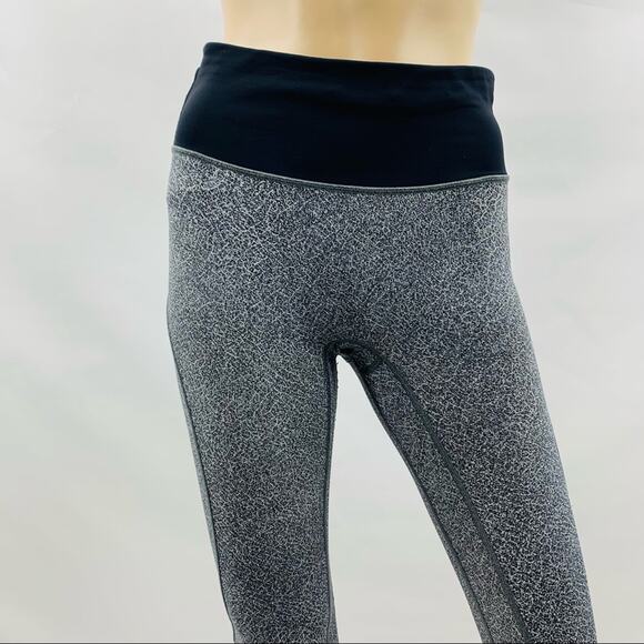 Lululemon Black White Dot Pattern Crop Leggings - Picture 4 of 12